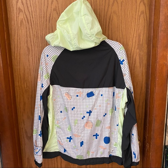 NWT Nike Loose Fit Pullover Jacket | Women’s Small - Picture 10 of 13